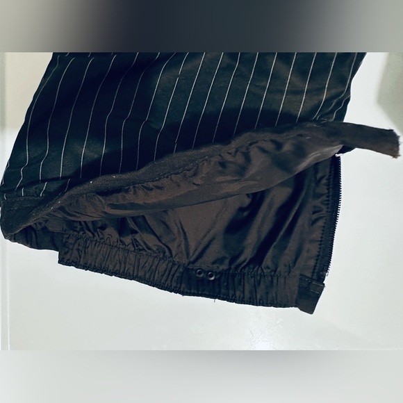 Lands’ End Youth Insulated Snow Pants, Size 16, Brown with White Pinstripes - Picture 12 of 16